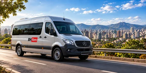 Van executiva Sprinter da BH Vans pronta para locação em Belo Horizonte